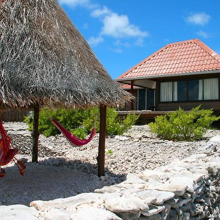 Miki Miki Lodge Avatoru Ngoại thất bức ảnh